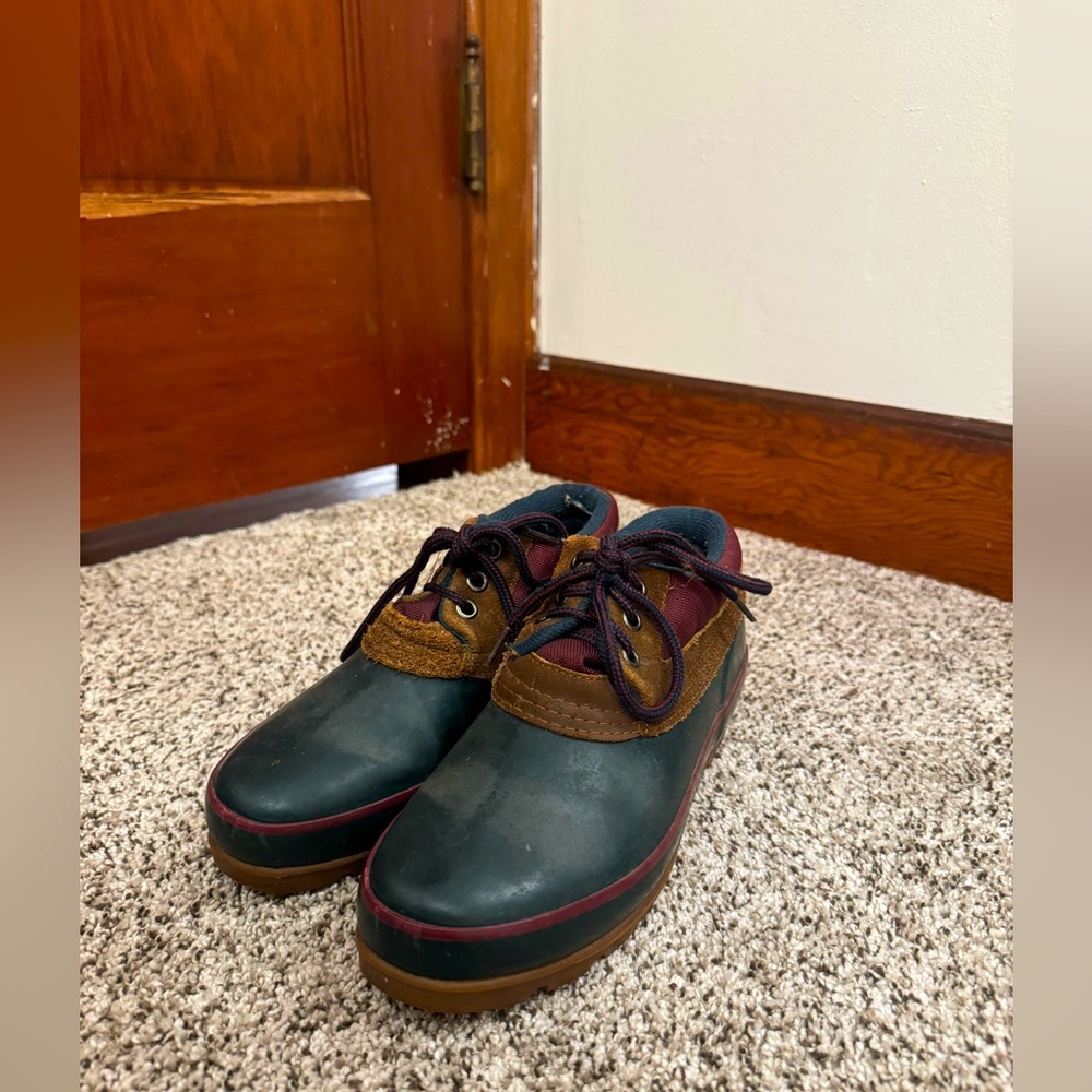 Cute North Woods rubber ankle boots!